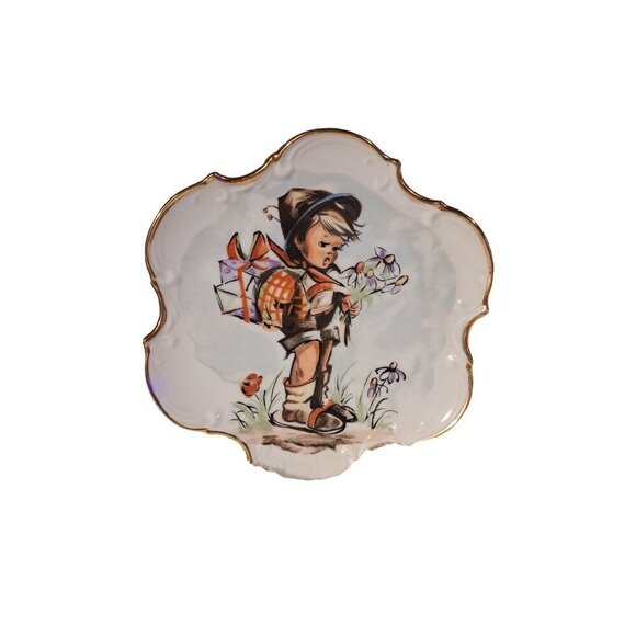 Vintage NORCREST Fine China Rare Hummel Hand Painted Made in Japan 8” Plate - Picture 7 of 8